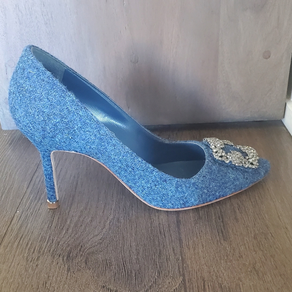 👑 9X HOST PICK 👑 Manolo Blahnik Hangisi 90 mm Pumps Blue Tweed - Picture 4 of 10